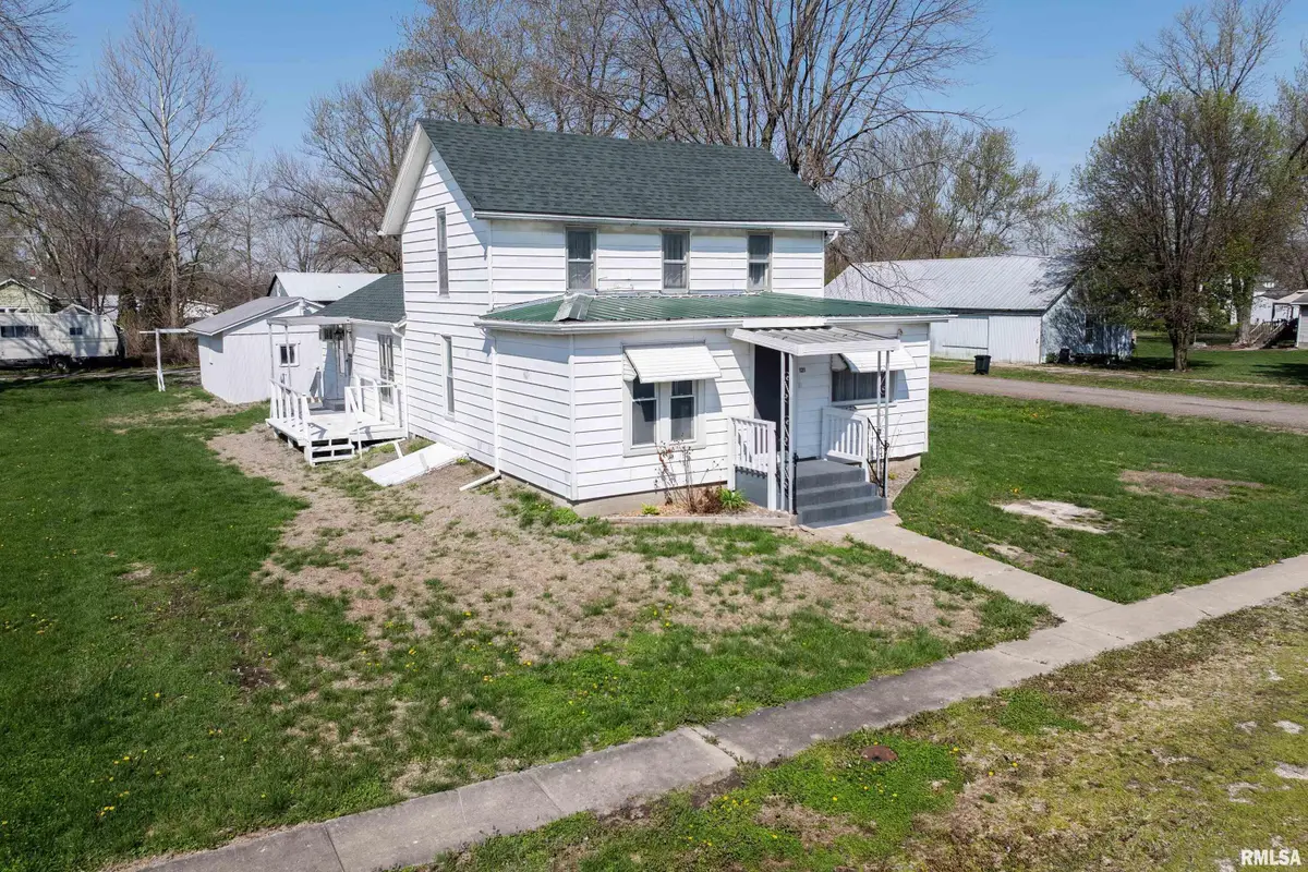 121 N Broad Street, Loraine, IL 62349 - #1