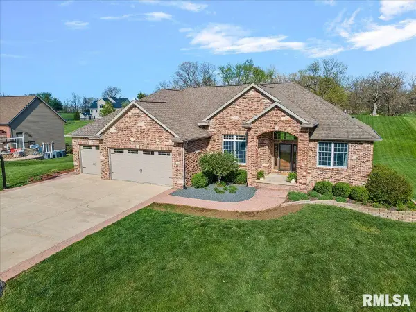 6610 Reagan Drive, Cantrall, IL 62625