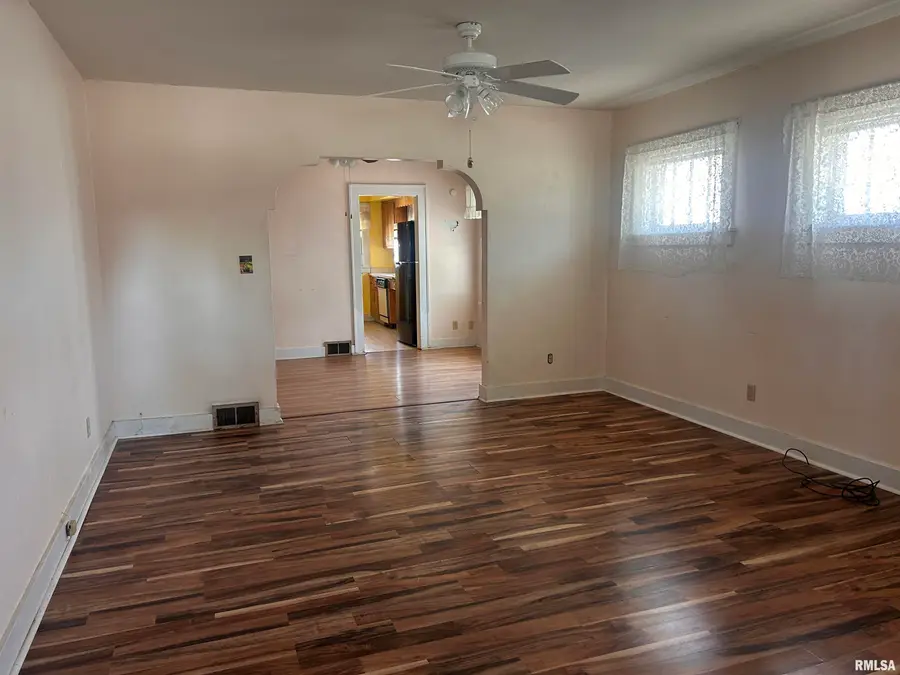 1034 N Macarthur Boulevard, Springfield, IL 62702-2335 - #3