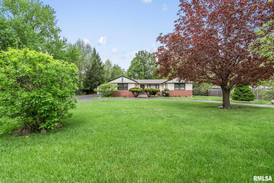 2121 E Ash Street, Springfield, IL 62703 - #3