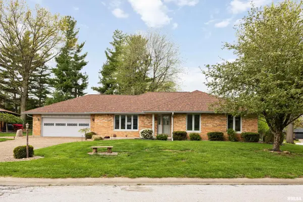 4128 Coachlight Court, Quincy, IL 62305