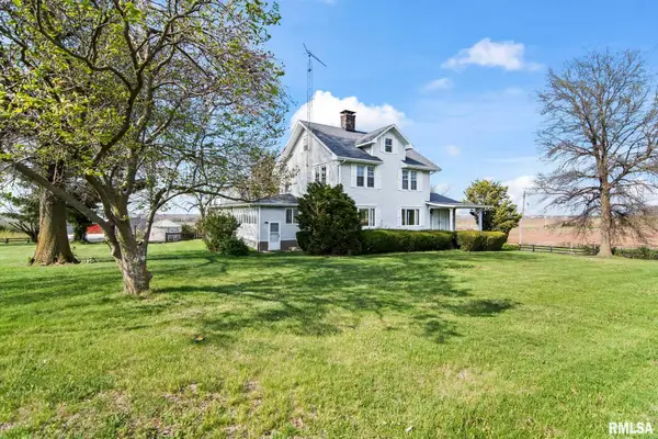 1620 Old Route 36, Jacksonville, IL 62650