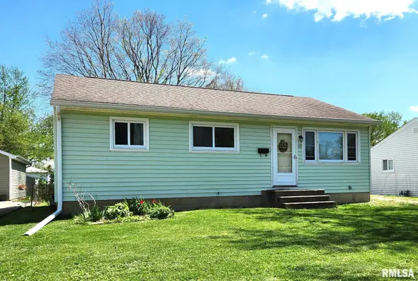 122 Debruler Drive, Lincoln, IL 62656