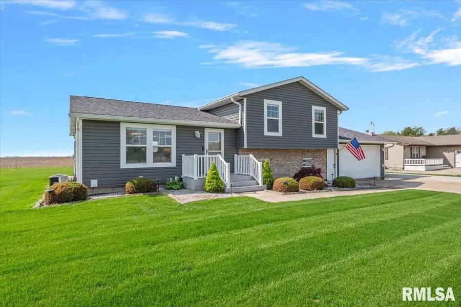 4800 W Divernon Road, Auburn, IL 62615 - #2