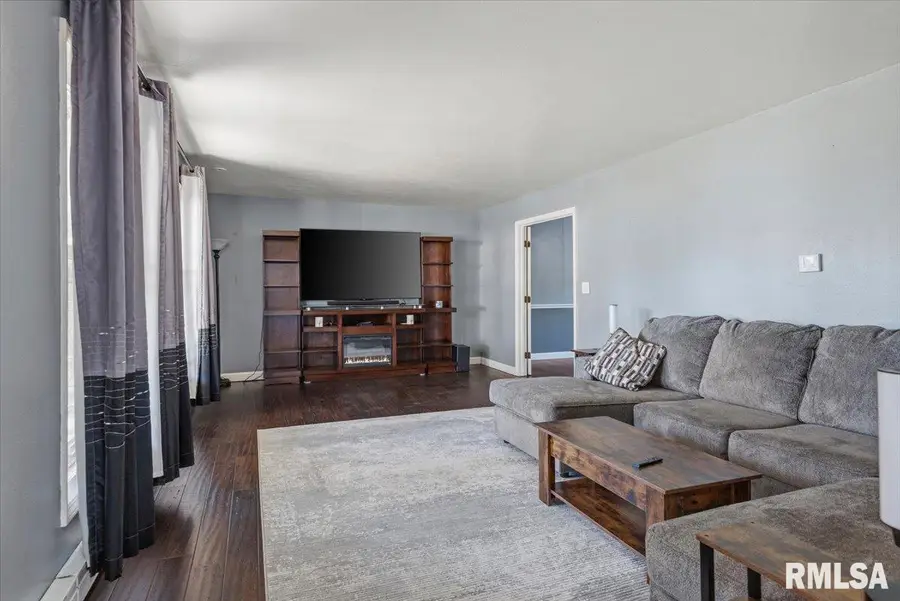 3226 Brunk Drive, Springfield, IL 62712 - #2