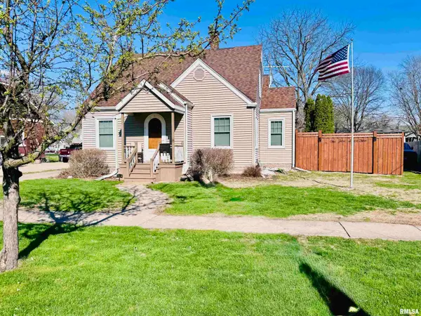 1073 Jefferson Street, Galesburg, IL 61401