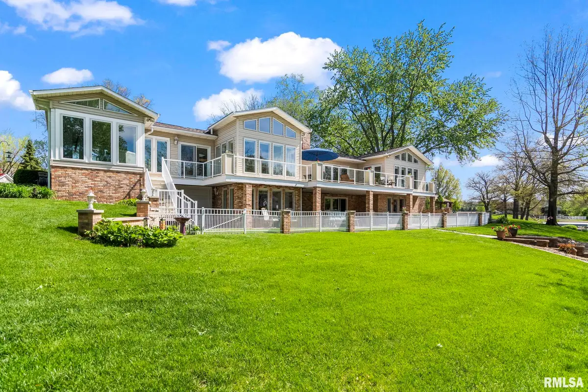 769 Pecan Point Road, Petersburg, IL 62675 - #1