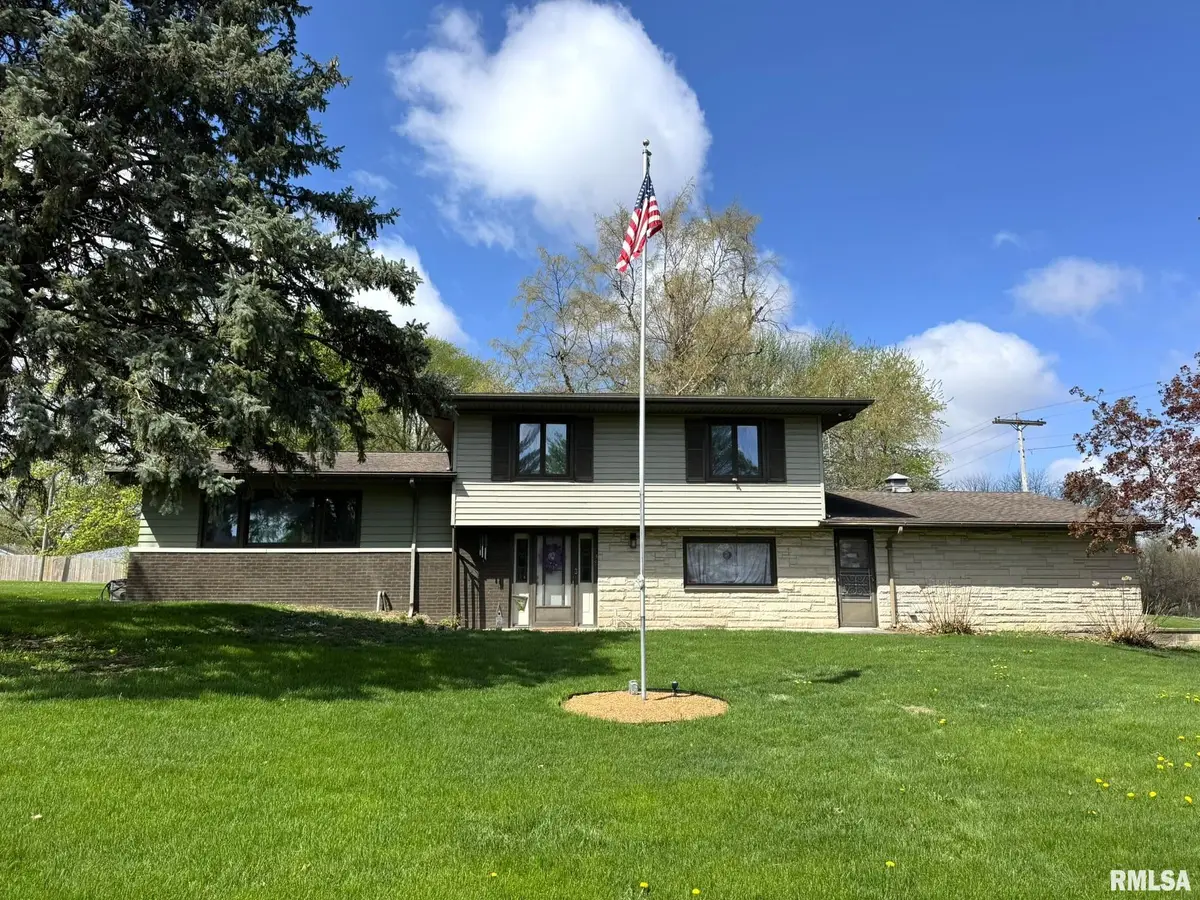 538 N Center Street, Oneida, IL 61467 - #1