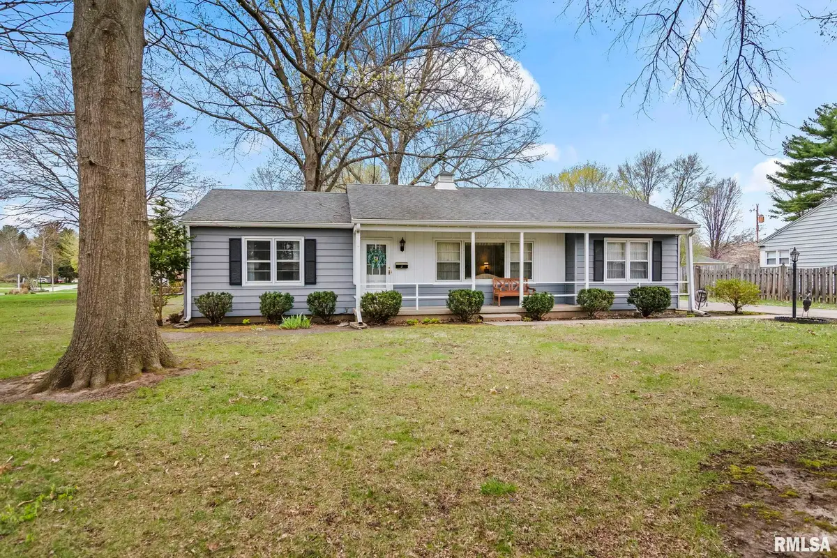 146 Circle Drive, Springfield, IL 62703 - #1