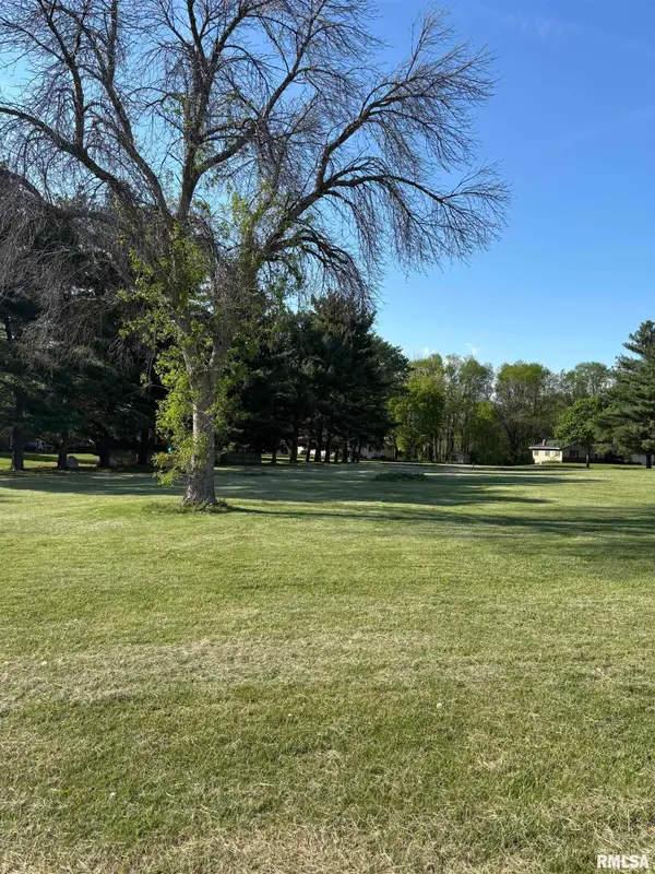 000 Westpoint Drive, Jacksonville, IL 62650