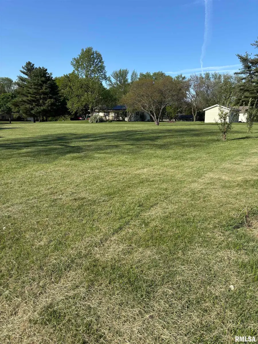 000 Westpoint Drive, Jacksonville, IL 62650 - #2