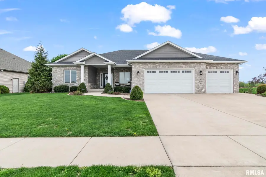 3700 Crystal Spring Drive, Springfield, IL 62711 - #3