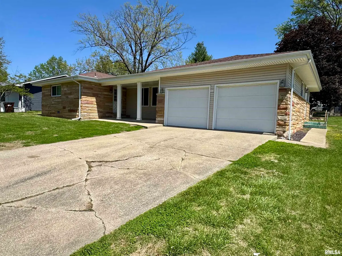 1114 Ruth Place, Pawnee, IL 62558 - #1
