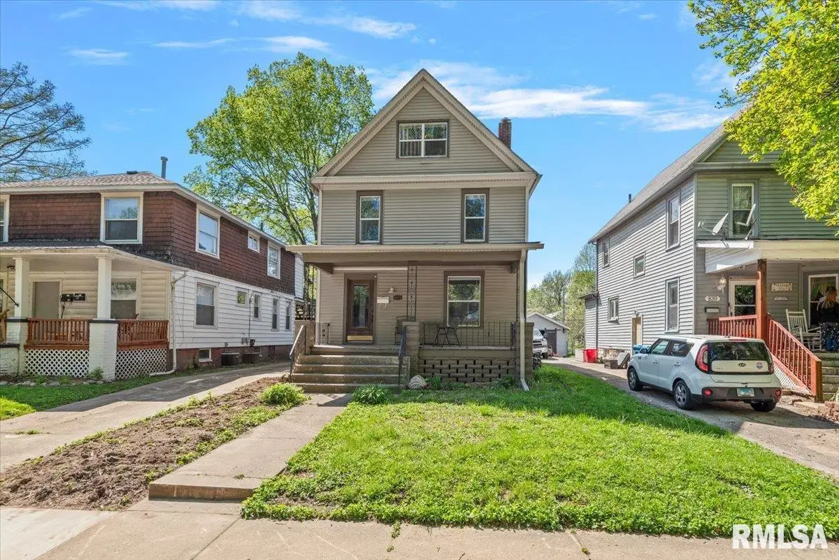 841 S Glenwood Avenue, Springfield, IL 62704 - #1