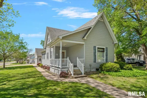 291 S Prospect Street, Waverly, IL 62692