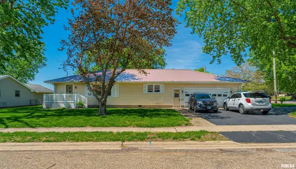 320 N West Avenue, Mason City, IL 62664