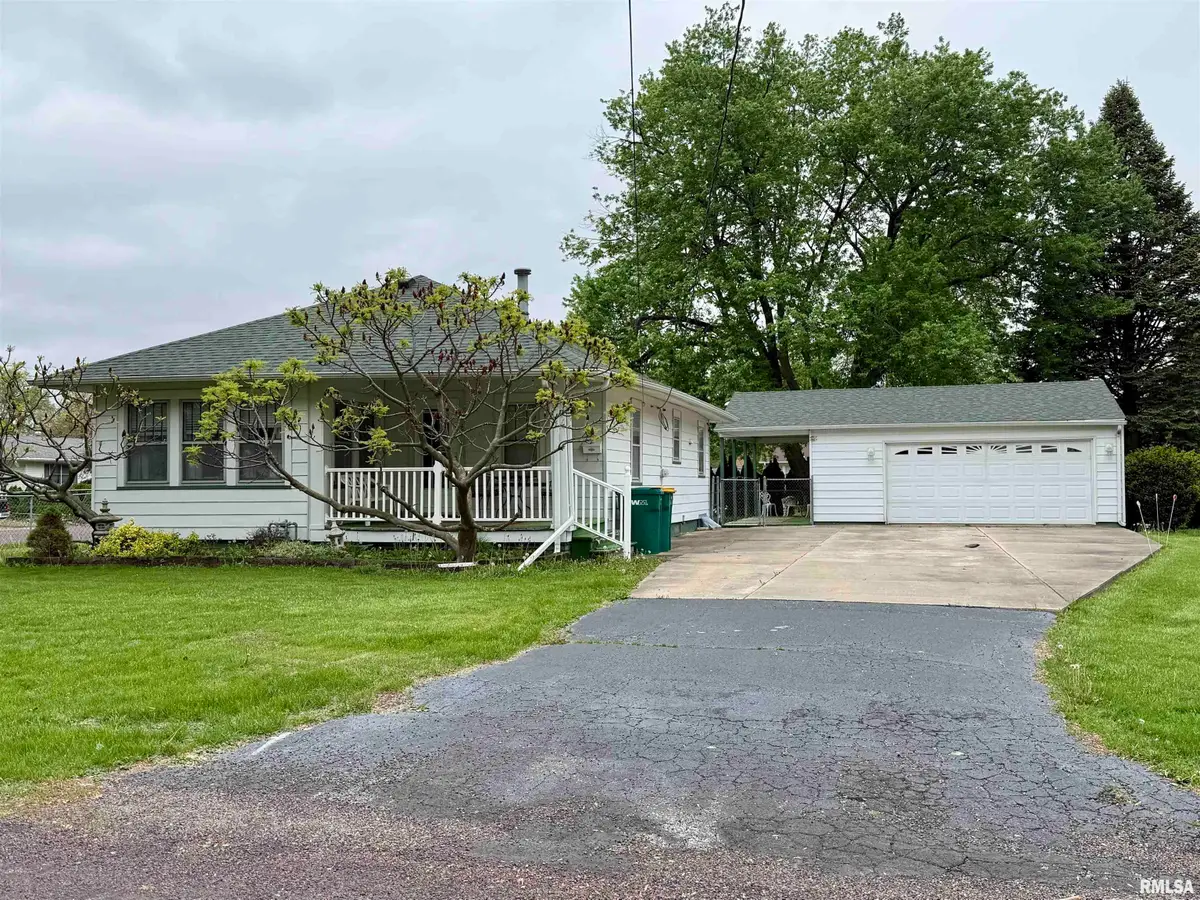 790 Oak Street, Galesburg, IL 61401 - #1