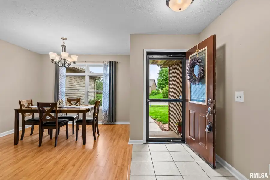 801 E Spruce Street, Chatham, IL 62629 - #3