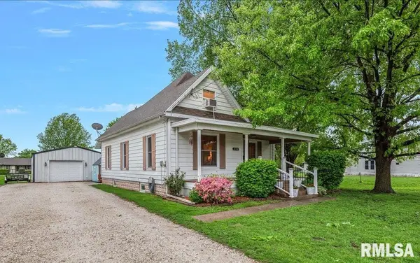 332 E Tremont Street, Waverly, IL 62692