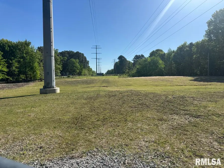 000 Laminack Road, Carterville, IL 62918 - #2