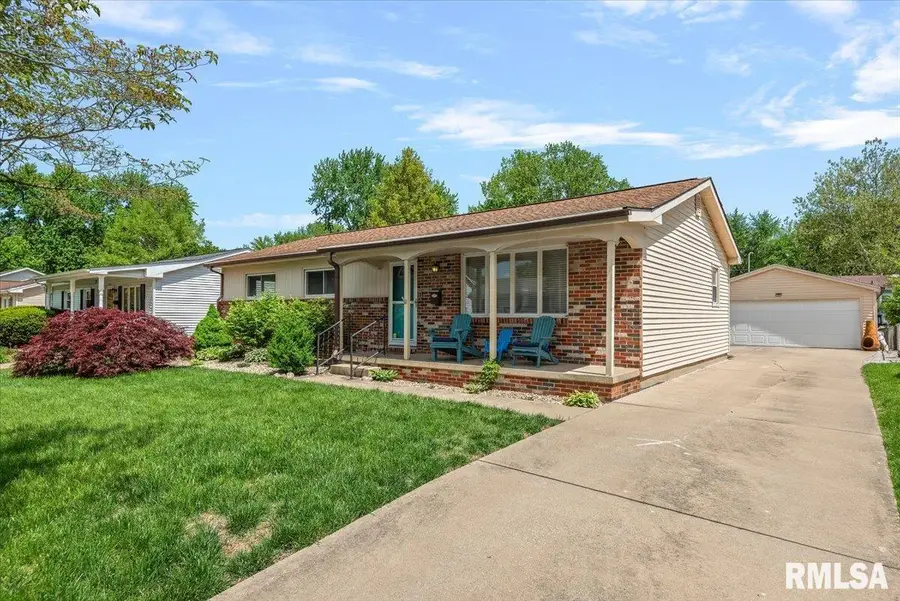 40 Foresters Lane, Springfield, IL 62704 - #2