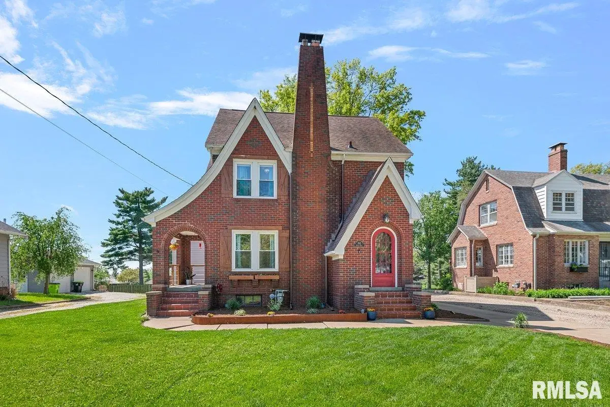 1841 Mound Road, Jacksonville, IL 62650 - #1