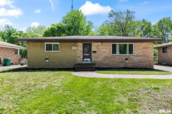 38 Monica Lane, Springfield, IL 62702