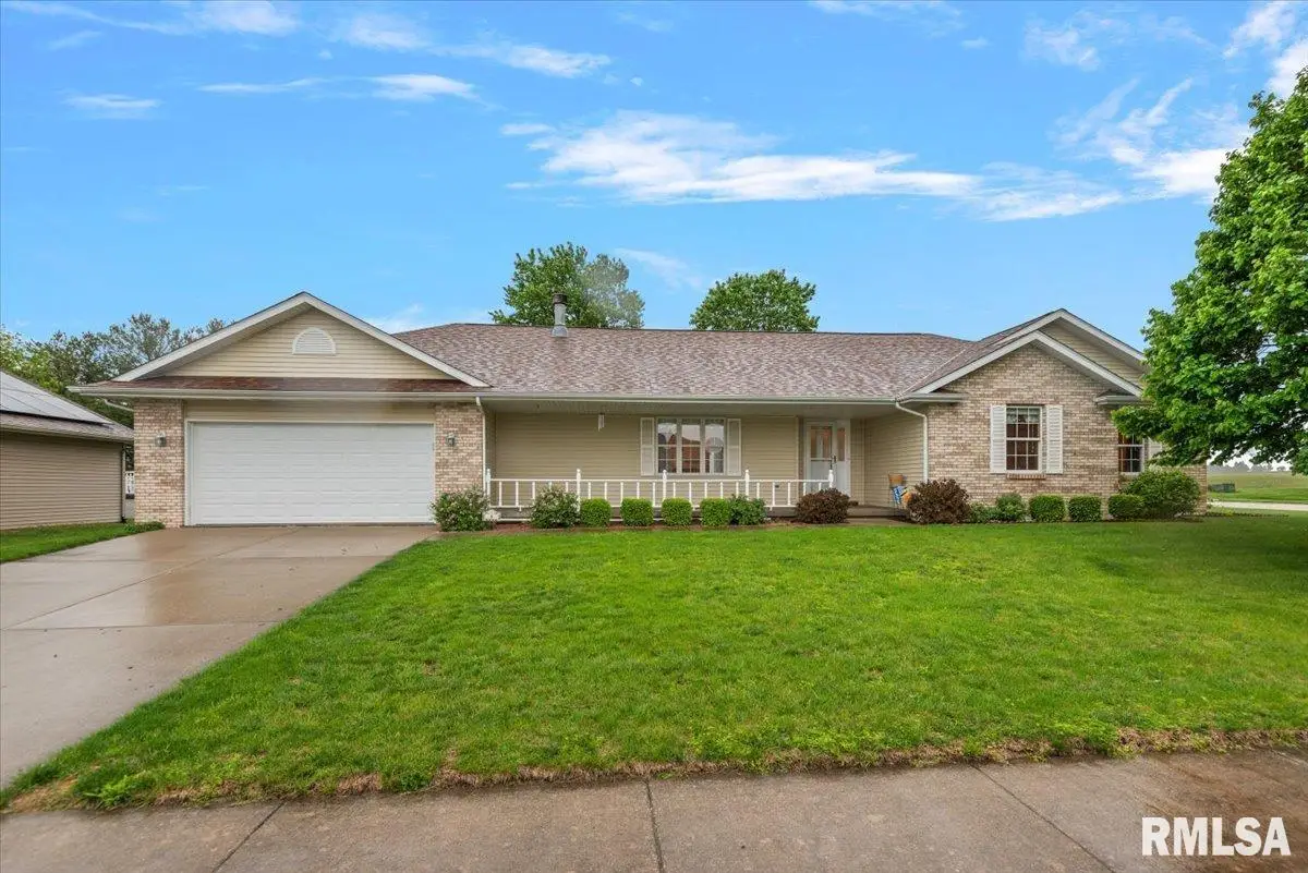 8 Rosemary Lane, Jacksonville, IL 62650 - #1