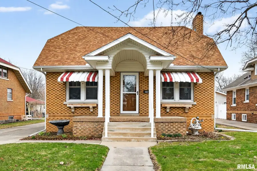 1061 Brown Avenue, Galesburg, IL 61401 - #2