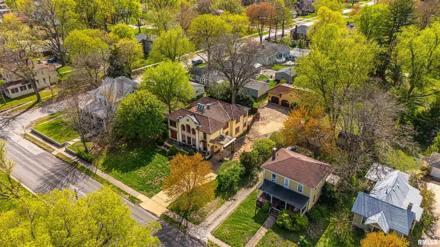 417 N Union Street, Lincoln, IL 62656 - #3