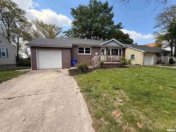 1951 E Florida Court, Decatur, IL 62521
