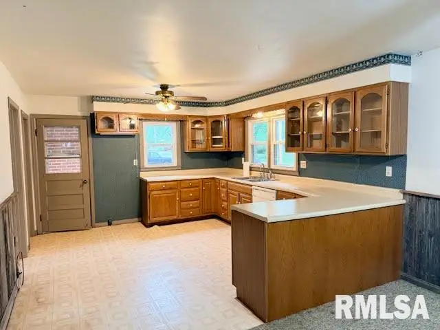 375 S Elm Street, Hull, IL 62343 - #3