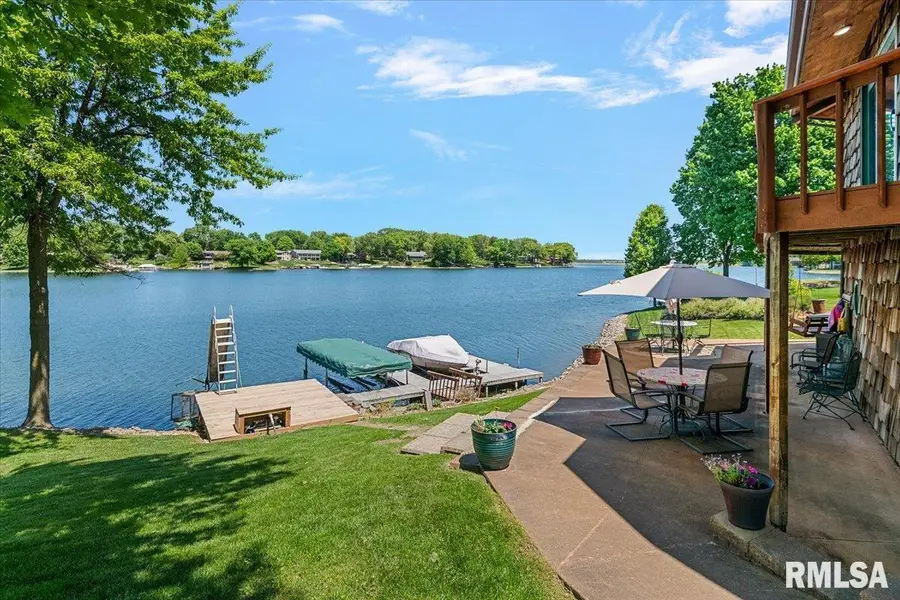 825 Poplar Drive, Petersburg, IL 62675 - #2