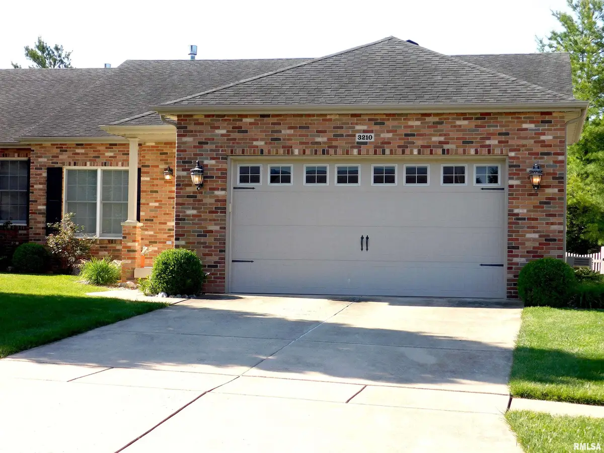 3210 Mackinaw Drive, Springfield, IL 62711 - #1