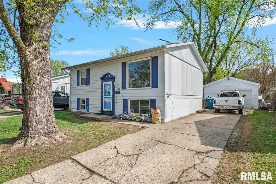2216 Ramsey Road, Springfield, IL 62702 - #2