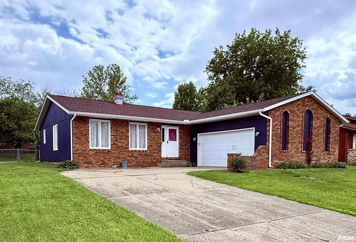 412 Armor Road, Springfield, IL 62704 - #1