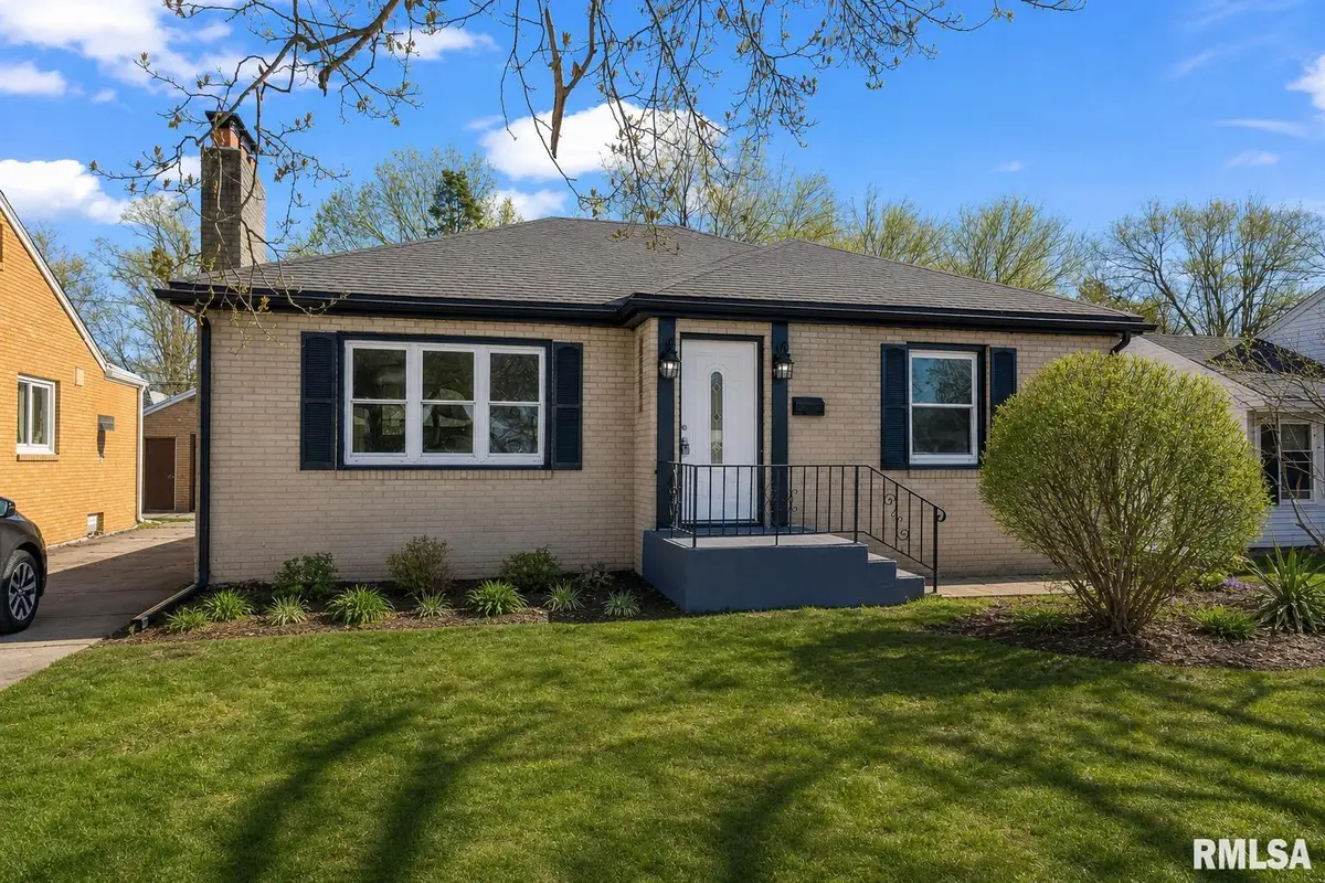 2308 S Walnut Street, Springfield, IL 62704 - #1