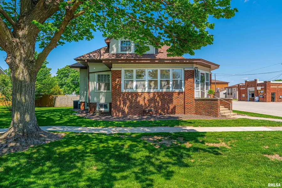 201 NW Washington Street, Hopedale, IL 61747 - #2