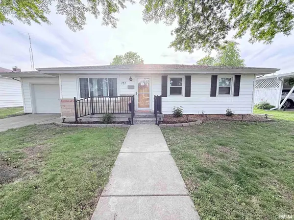 717 N Powers Street, Taylorville, IL 62568