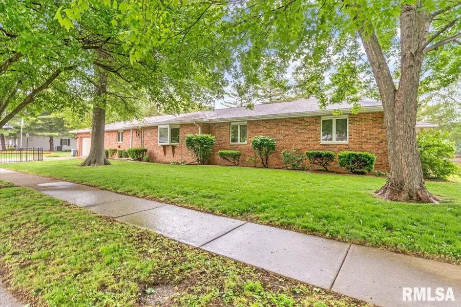 80 Celeste Court, Springfield, IL 62703 - #2