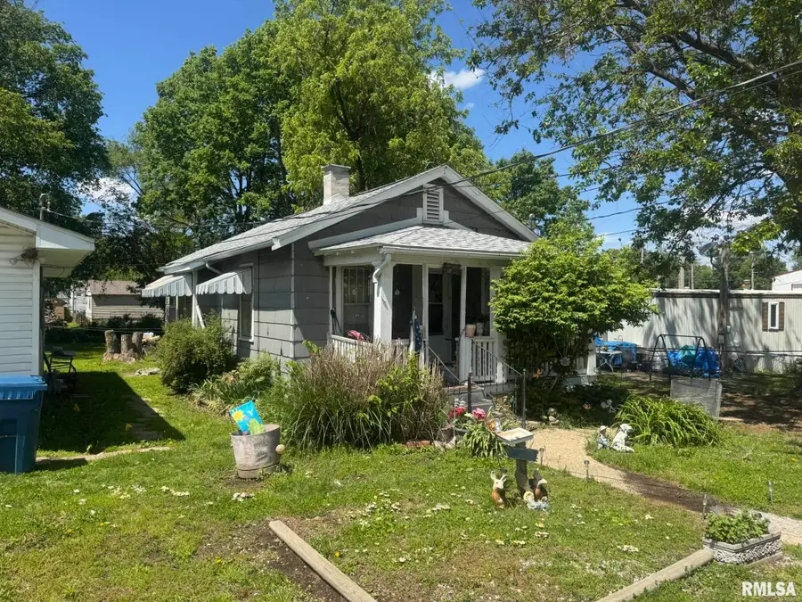 2805 S 15th Street, Springfield, IL 62703 - #2