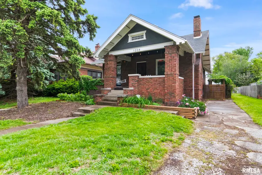 1204 Macarthur Boulevard, Springfield, IL 62704 - #2