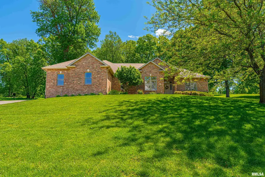 2 Edwards Trace, Elkhart, IL 62634 - #2