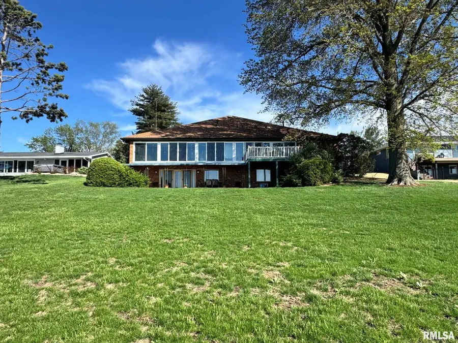 1013 E Lake Shore Drive, Springfield, IL 62712 - #2