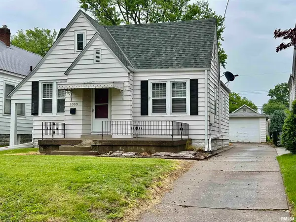1003 S 21st Street, Quincy, IL 62301