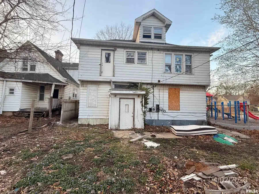 932 W Edwards Street, Springfield, IL 62704 - #2