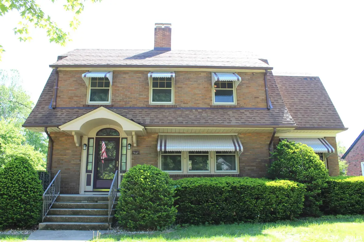 1667 N Prairie Street, Galesburg, IL 61401 - #1