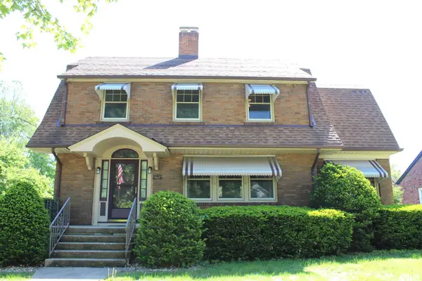 1667 N Prairie Street, Galesburg, IL 61401