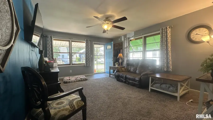 2915 Whewell Avenue, Quincy, IL 62301 - #3