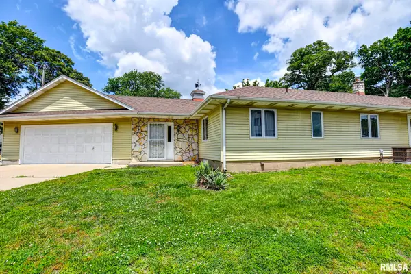 505 N Cherokee Street, Taylorville, IL 62568
